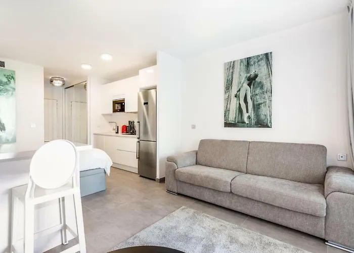 By Riva - Exclusive, Contemporary In Puerto Banus Gardens