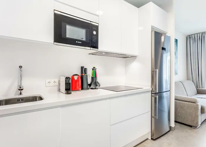 Apartament By Riva - Exclusive, Contemporary In Puerto Banus Gardens